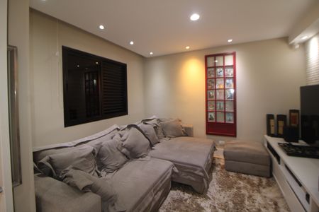 Apartamento à venda com 140m², 3 quartos e 3 vagasSala 2