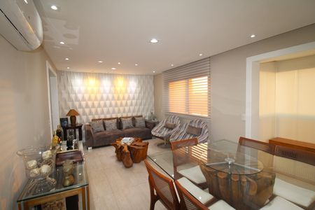 Apartamento à venda com 140m², 3 quartos e 3 vagasSala