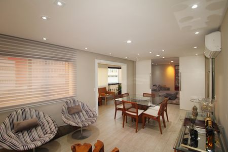 Apartamento à venda com 140m², 3 quartos e 3 vagasSala