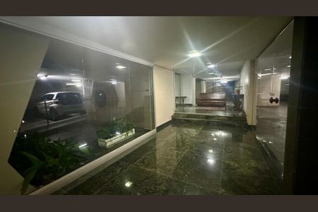 Apartamento à venda com 190m², 4 quartos e 2 vagasHall de entrada