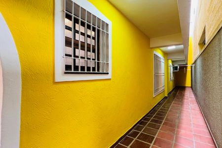 Casa à venda com 320m², 5 quartos e 3 vagas Casa à venda com 320m², 5 quartos e 3 vagasÁrea externa