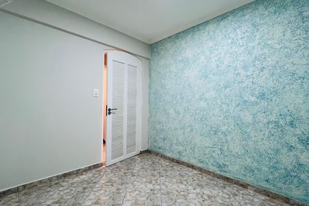 Casa à venda com 320m², 5 quartos e 3 vagas Casa à venda com 320m², 5 quartos e 3 vagasQuarto 3