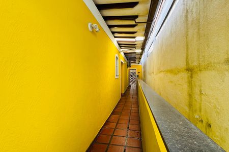 Casa à venda com 320m², 5 quartos e 3 vagas Casa à venda com 320m², 5 quartos e 3 vagasÁrea externa