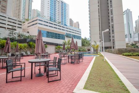 Apartamento à venda com 92m², 3 quartos e 2 vagas Apartamento à venda com 92m², 3 quartos e 2 vagasÁrea comum - Área externa