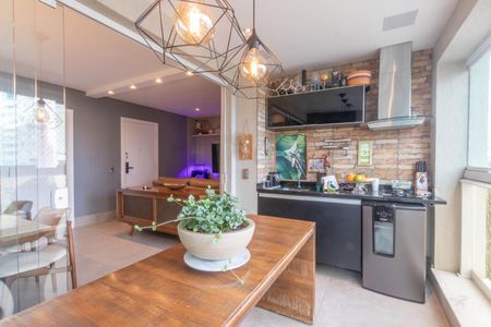 Apartamento à venda com 92m², 3 quartos e 2 vagas Apartamento à venda com 92m², 3 quartos e 2 vagasVaranda gourmet