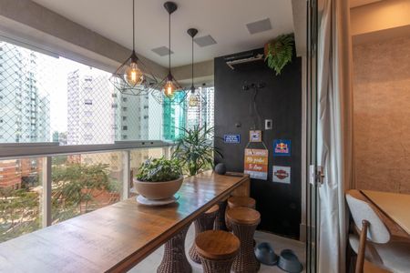 Apartamento à venda com 92m², 3 quartos e 2 vagas Apartamento à venda com 92m², 3 quartos e 2 vagasVaranda gourmet