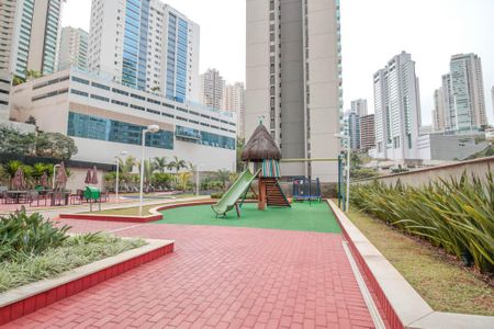 Apartamento à venda com 92m², 3 quartos e 2 vagas Apartamento à venda com 92m², 3 quartos e 2 vagasÁrea comum - Área externa