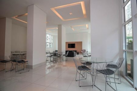 Apartamento à venda com 92m², 3 quartos e 2 vagas Apartamento à venda com 92m², 3 quartos e 2 vagasÁrea comum - Salão de festas