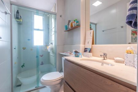 Apartamento à venda com 92m², 3 quartos e 2 vagas Apartamento à venda com 92m², 3 quartos e 2 vagasBanheiro