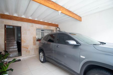 Casa à venda com 200m², 3 quartos e 2 vagas Casa à venda com 200m², 3 quartos e 2 vagasÁrea comum