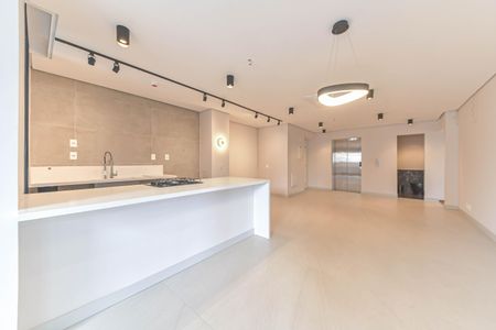 Apartamento à venda com 105m², 2 quartos e 2 vagasSala