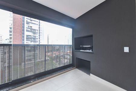 Apartamento à venda com 105m², 2 quartos e 2 vagasVaranda