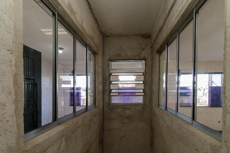 Studio para alugar com 30m², 1 quarto e sem vaga Studio para alugar com 30m², 1 quarto e sem vagaVão de ventilação da entrada