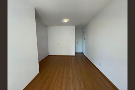Apartamento para alugar com 69m², 3 quartos e 1 vaga Apartamento para alugar com 69m², 3 quartos e 1 vagaSala