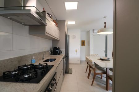 Apartamento para alugar com 120m², 2 quartos e 2 vagasCozinha