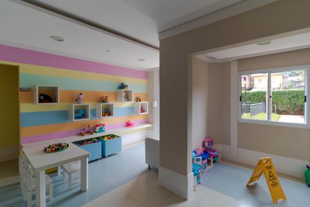 Apartamento à venda com 100m², 2 quartos e 1 vaga Apartamento à venda com 100m², 2 quartos e 1 vagaÁrea comum - Brinquedoteca