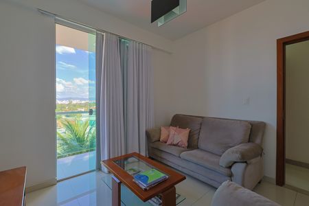 Casa à venda com 284m², 6 quartos e 4 vagas Casa à venda com 284m², 6 quartos e 4 vagasQuarto 5