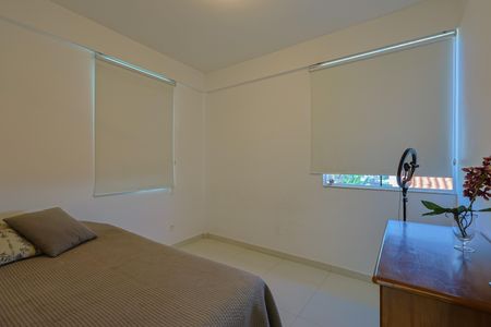 Casa à venda com 284m², 6 quartos e 4 vagas Casa à venda com 284m², 6 quartos e 4 vagasQuarto 3