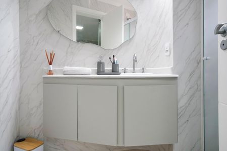 Apartamento para alugar com 307m², 3 quartos e 3 vagasBanheiro da suíte 1