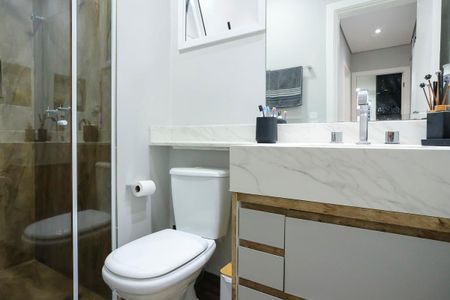 Apartamento para alugar com 307m², 3 quartos e 3 vagasBanheiro