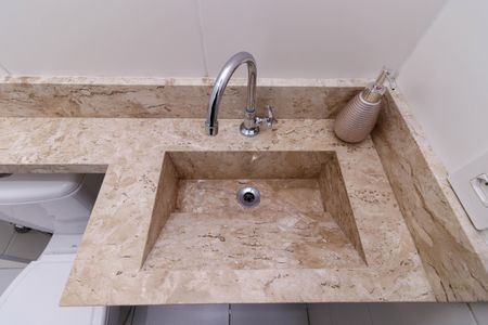 Apartamento para alugar com 47m², 2 quartos e sem vagaBanheiro