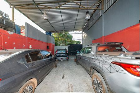 Casa à venda com 350m², 2 quartos e 5 vagasÁrea Comum 