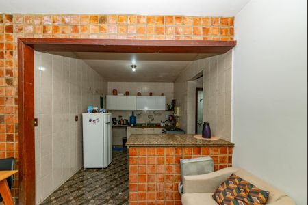 Casa à venda com 350m², 2 quartos e 5 vagasCozinha