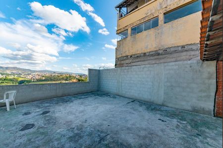 Casa à venda com 350m², 2 quartos e 5 vagasÁrea Externa