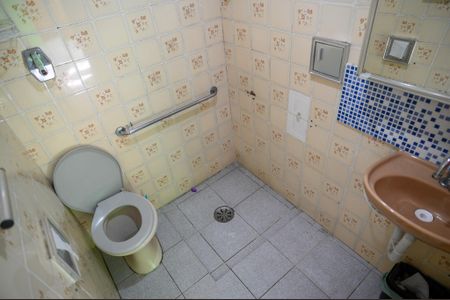 Casa à venda com 125m², 3 quartos e 2 vagas Casa à venda com 125m², 3 quartos e 2 vagasBanheiro - Casa 2