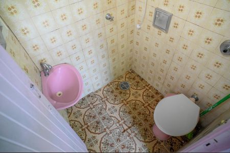 Casa à venda com 125m², 3 quartos e 2 vagas Casa à venda com 125m², 3 quartos e 2 vagasBanheiro - Casa 3