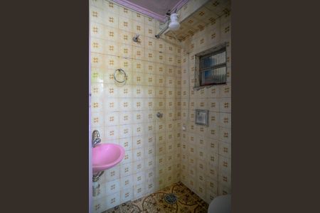 Casa à venda com 125m², 3 quartos e 2 vagas Casa à venda com 125m², 3 quartos e 2 vagasBanheiro - Casa 3