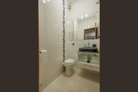 Casa para alugar com 256m², 4 quartos e 3 vagas Casa para alugar com 256m², 4 quartos e 3 vagasLavabo Sala