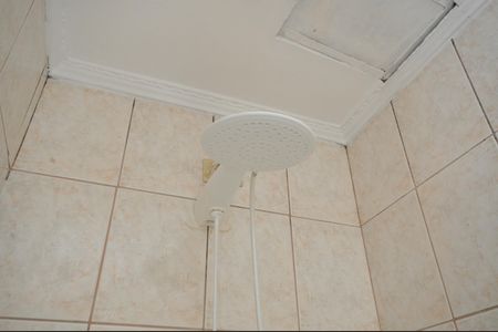 Casa à venda com 125m², 3 quartos e 2 vagasBanheiro social