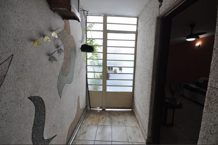 Casa à venda com 125m², 3 quartos e 2 vagasHall de entrada 