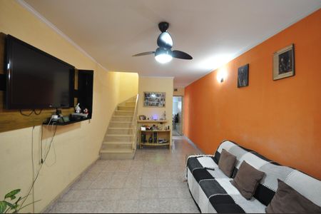 Sala de casa à venda com 3 quartos, 125m² em Vila Constança, São Paulo
