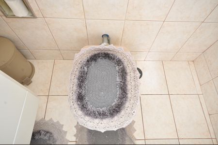 Casa à venda com 125m², 3 quartos e 2 vagasBanheiro social