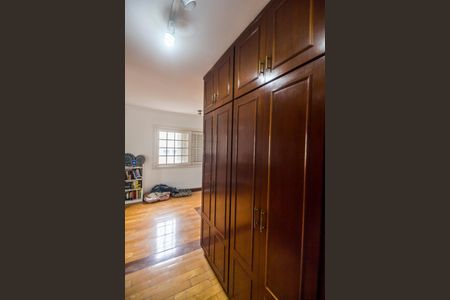 Casa de condomínio à venda com 400m², 3 quartos e 4 vagasCloset da suíte 1