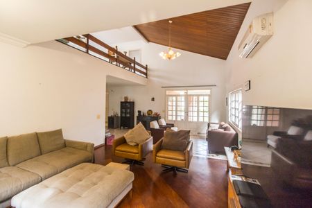 Casa de condomínio à venda com 400m², 3 quartos e 4 vagasSala