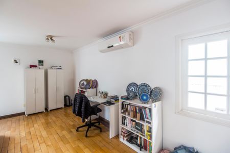 Casa de condomínio à venda com 400m², 3 quartos e 4 vagasSuíte 1