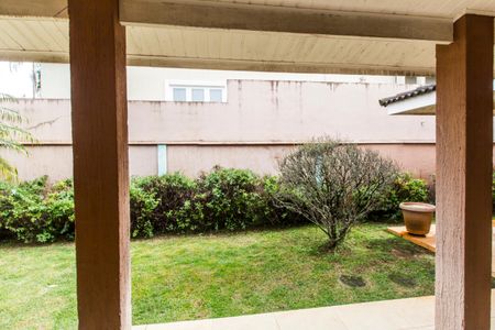 Casa de condomínio à venda com 400m², 3 quartos e 4 vagasVista da Suíte 2