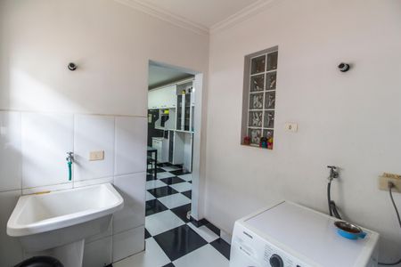 Casa de condomínio à venda com 400m², 3 quartos e 4 vagasÁrea de Serviço