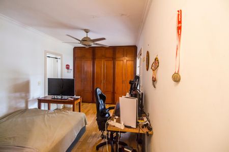 Casa de condomínio à venda com 400m², 3 quartos e 4 vagasSuíte 3