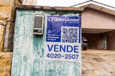 Casa de condomínio à venda com 400m², 3 quartos e 4 vagasPlaca