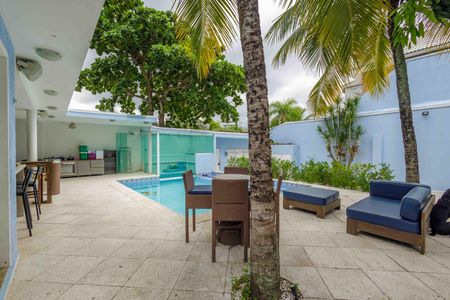 Casa de condomínio à venda com 444m², 5 quartos e 7 vagas Casa de condomínio à venda com 444m², 5 quartos e 7 vagasÁrea de Lazer