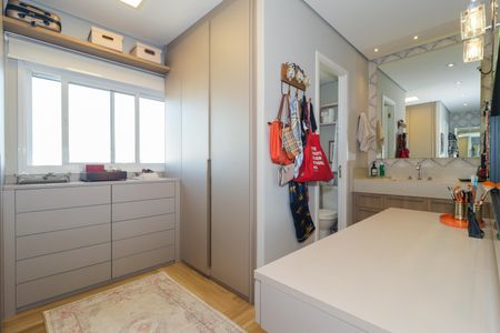 Apartamento à venda com 163m², 2 quartos e 3 vagasSuíte Master