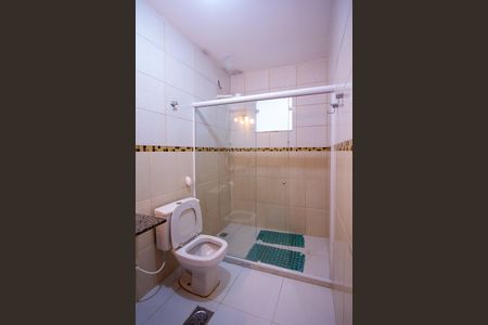 Casa à venda com 92m², 3 quartos e 2 vagas Casa à venda com 92m², 3 quartos e 2 vagasBanheiro Social