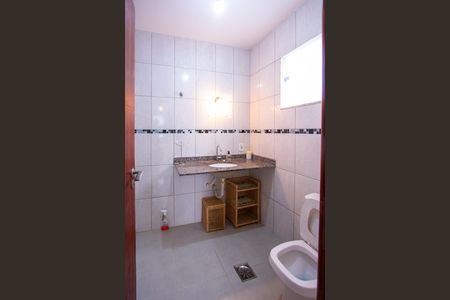 Casa à venda com 92m², 3 quartos e 2 vagas Casa à venda com 92m², 3 quartos e 2 vagasBanheiro da Suíte