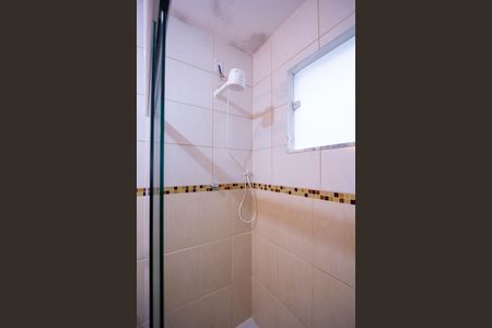 Casa à venda com 92m², 3 quartos e 2 vagas Casa à venda com 92m², 3 quartos e 2 vagasBanheiro Social