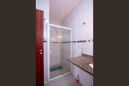 Casa à venda com 92m², 3 quartos e 2 vagas Casa à venda com 92m², 3 quartos e 2 vagasBanheiro da Suíte