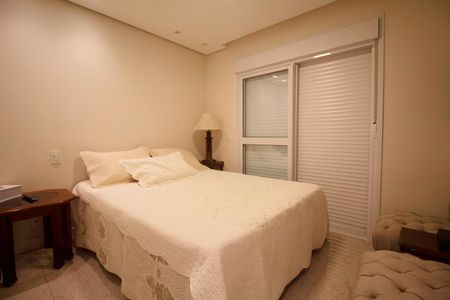 Apartamento à venda com 119m², 3 quartos e 2 vagasQuarto 1